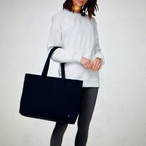 Lululemon On My Level Tote - Large